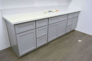   Grey Shaker Kitchen Cabinets